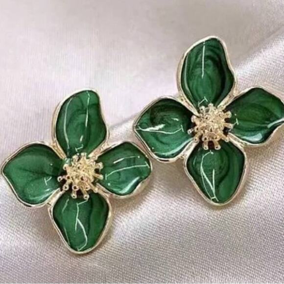 Green Enamel Flower Earrings - Picture 1 of 1